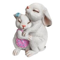 Зайки обнимаются (белый) L16W12H20 718508/F864