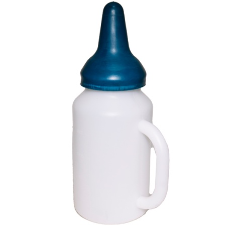 Инструмент Молокопоилка пласт. с ручкой и цветной соской 2л